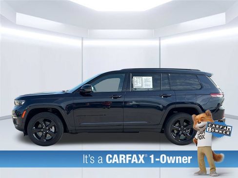 Used 2024 Jeep Grand Cherokee L Limited w/ Black Appearance Package AWD/4WD image 3