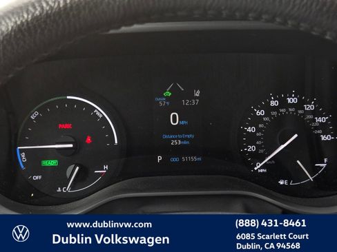 Used 2024 Toyota Sienna XLE image 24