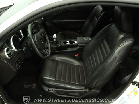 Used 2007 Ford Mustang Shelby GT500 RWD image 35