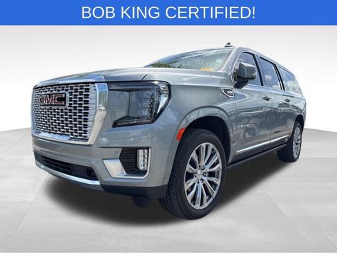 Used 2024 GMC Yukon XL Denali w/ Denali Reserve Package AWD/4WD image 1