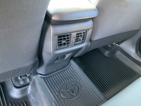 Used 2023 Toyota RAV4 LE image 13