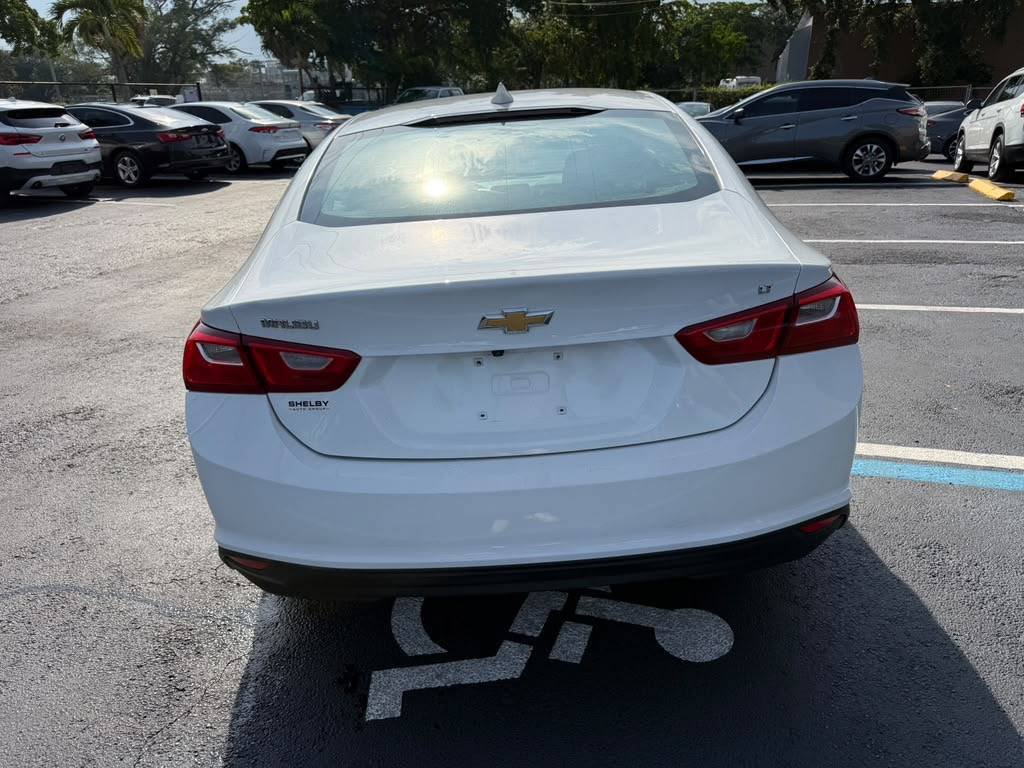 Used 2023 Chevrolet Malibu LT FWD image 4