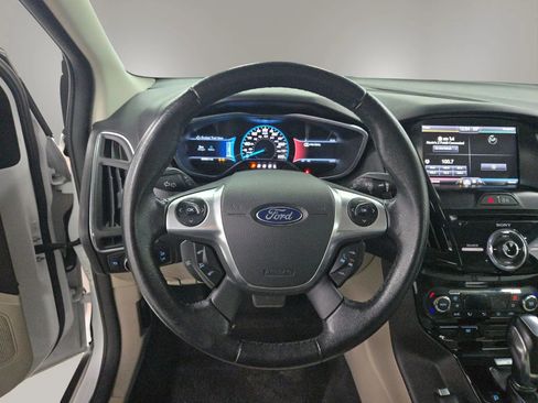 Used 2014 Ford Focus Electric Hatchback FWD image 18