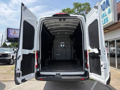 Used 2025 Ford Transit 250 148 High Roof Extended w/ Load Area Protection Package RWD image 7