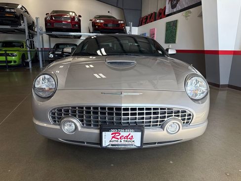 Used 2004 Ford Thunderbird image 5