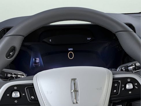 New 2026 Lincoln Aviator 2WD image 12