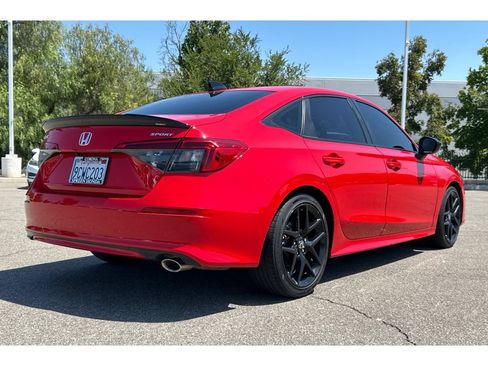 Used 2022 Honda Civic Sport image 6