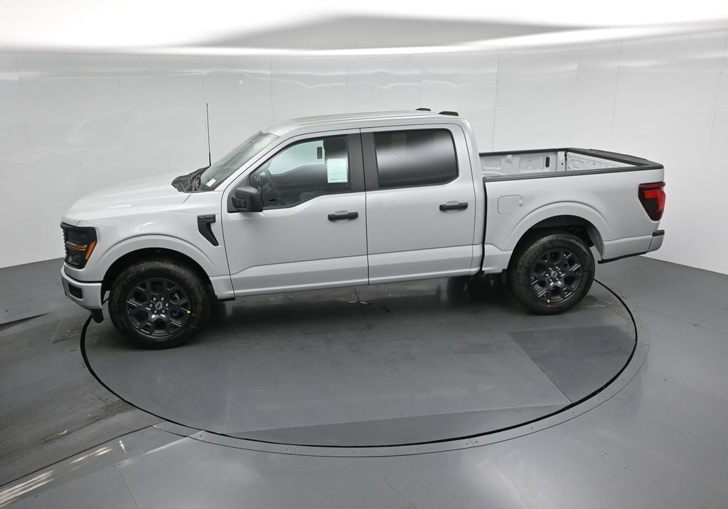 New 2026 Ford F150 STX w/ Equipment Group 200A RWD image 37