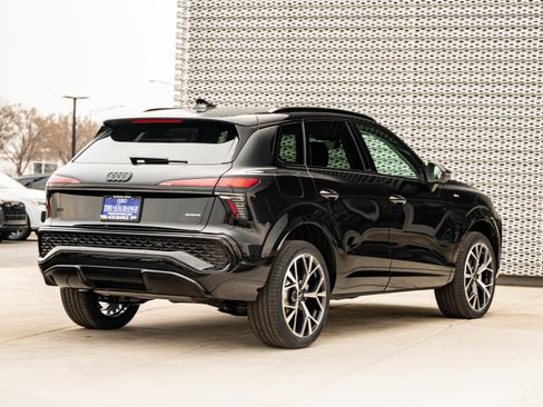 New 2026 Audi Q3 quattro 2.0T image 4