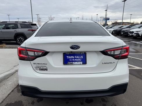 Used 2024 Subaru Legacy Premium image 6