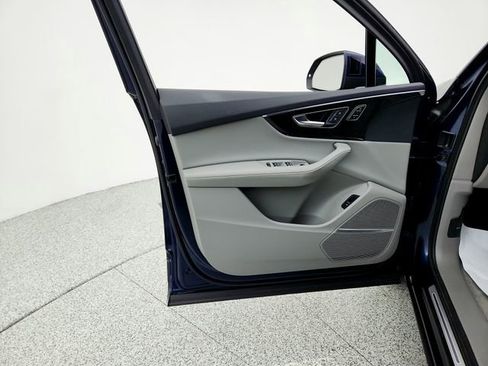 Used 2023 Audi Q7 3.0T Premium Plus w/ Premium Plus Package image 26