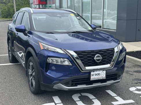 Certified 2023 Nissan Rogue SL AWD/4WD image 3