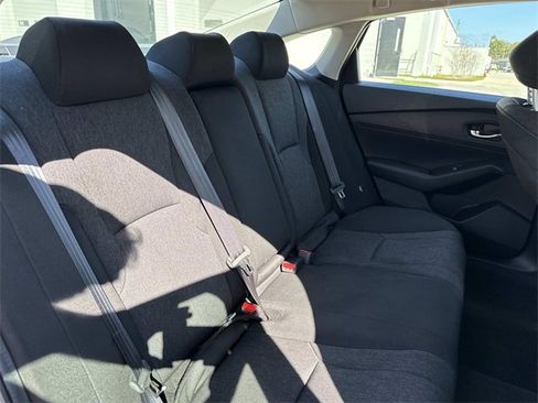 Used 2023 Honda Accord LX image 9