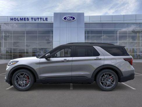 New 2025 Ford Explorer ST-Line w/ Premium Package image 3