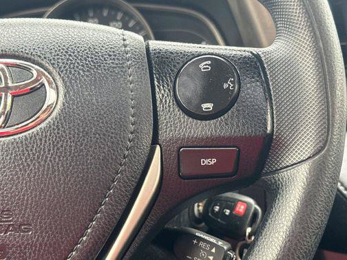 Used 2015 Toyota RAV4 XLE AWD/4WD image 20