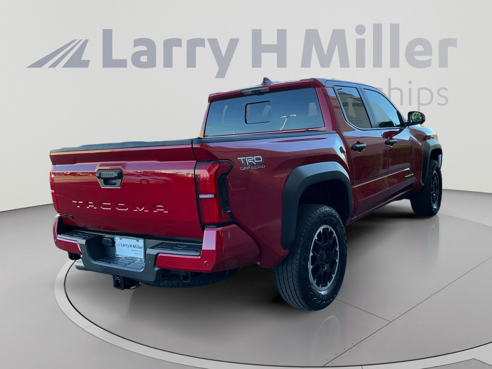 Certified 2026 Toyota Tacoma TRD Off-Road w/ TRD Off Road Premium Package AWD/4WD image 5