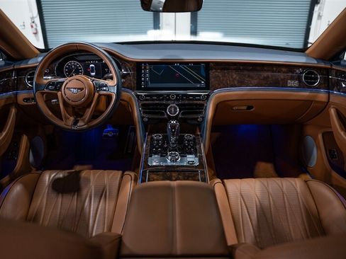 Used 2020 Bentley Flying Spur W12 w/ First Edition Specification AWD/4WD image 21