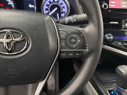 Used 2022 Toyota Camry LE image 25