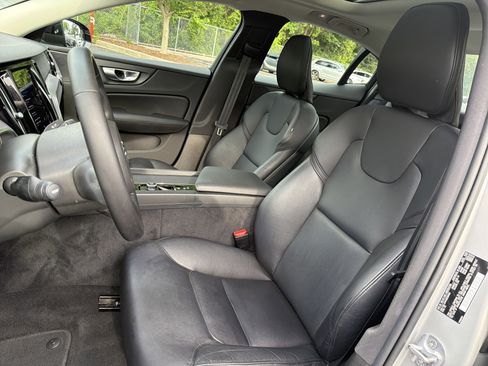 Certified 2024 Volvo S60 B5 Core AWD/4WD image 16