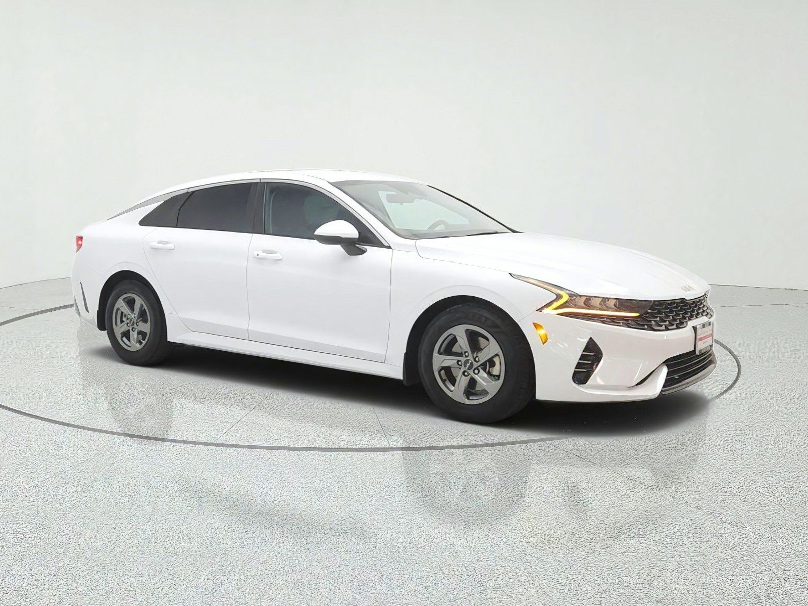 Used 2023 Kia K5 LXS FWD image 3