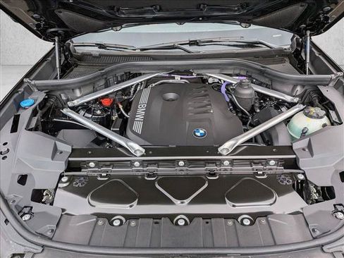 New 2026 BMW X5 xDrive40i AWD/4WD image 17