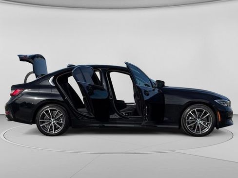 Used 2021 BMW 330e w/ Convenience Package RWD image 31