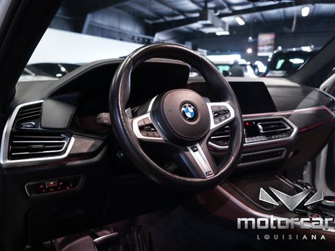 Used 2022 BMW X5 sDrive40i w/ M Sport Package RWD image 25