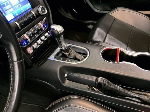 Used 2022 Ford Mustang Premium RWD image 16