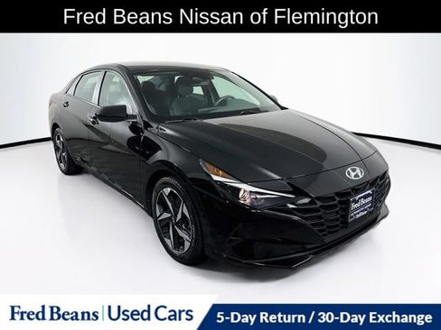 Used 2023 Hyundai Elantra SEL w/ Convenience Package FWD image 1