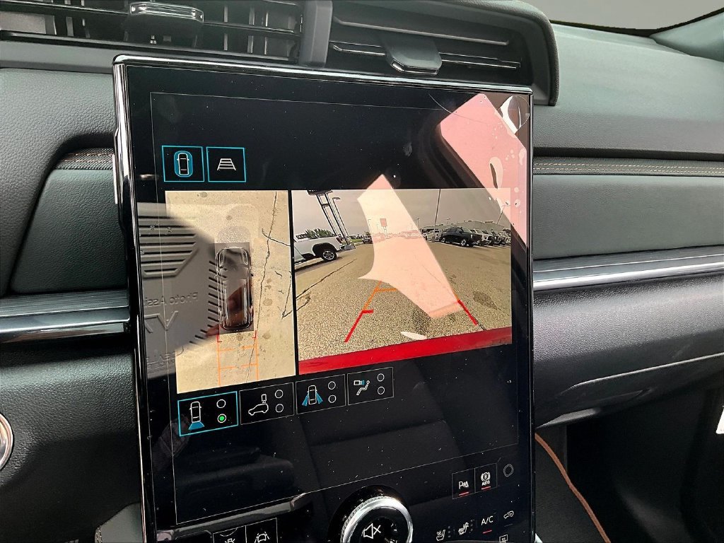 New 2027 GMC Terrain AT4 w/ Convenience Package III AWD/4WD image 23