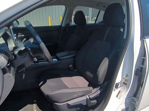 Certified 2023 Nissan Sentra SV image 12