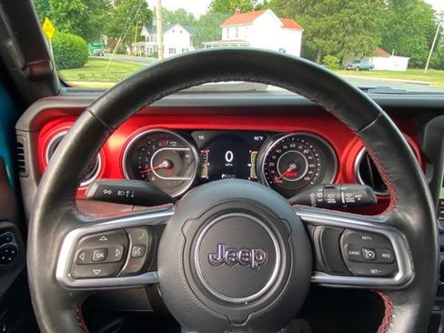 Used 2020 Jeep Wrangler Unlimited Rubicon AWD/4WD image 14