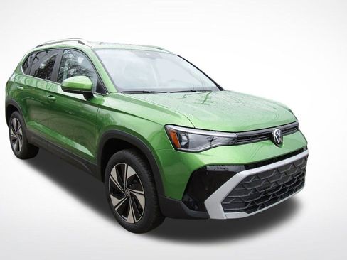 New 2026 Volkswagen Taos SE AWD/4WD image 5