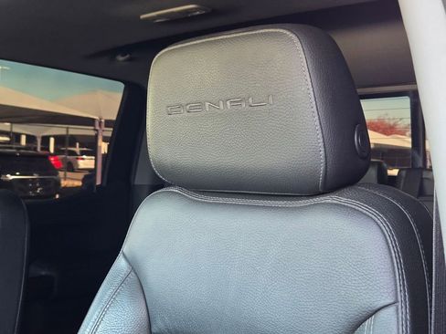 Used 2019 GMC Sierra 1500 Denali w/ Denali Ultimate Package image 12