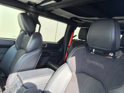 Used 2024 Ford Bronco Raptor AWD/4WD image 6