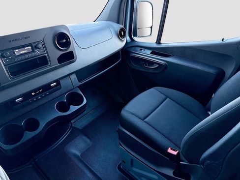 Certified 2023 Mercedes-Benz Sprinter 1500 image 21