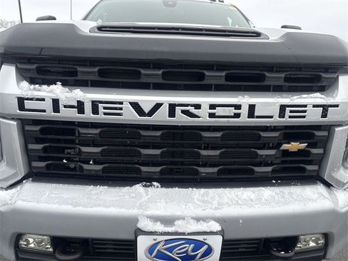 Used 2023 Chevrolet Silverado 2500 Custom w/ Custom Convenience Package image 32