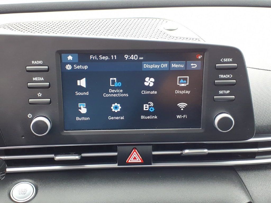 Used 2023 Hyundai Elantra Blue w/ Preferred Accessory Package FWD image 7