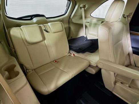 Used 2017 Toyota Highlander Limited w/ Carpet Mat Package AWD/4WD image 30