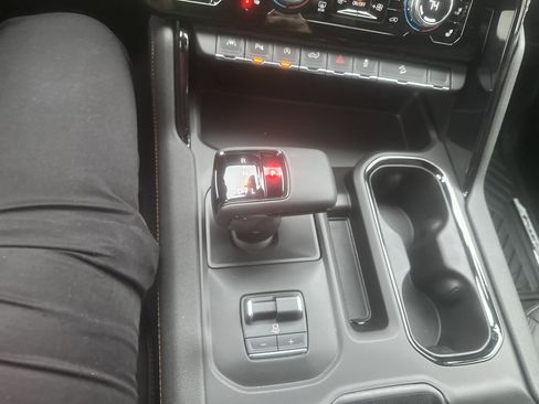 New 2026 GMC Sierra 1500 AT4 w/ AT4 Premium Package image 21