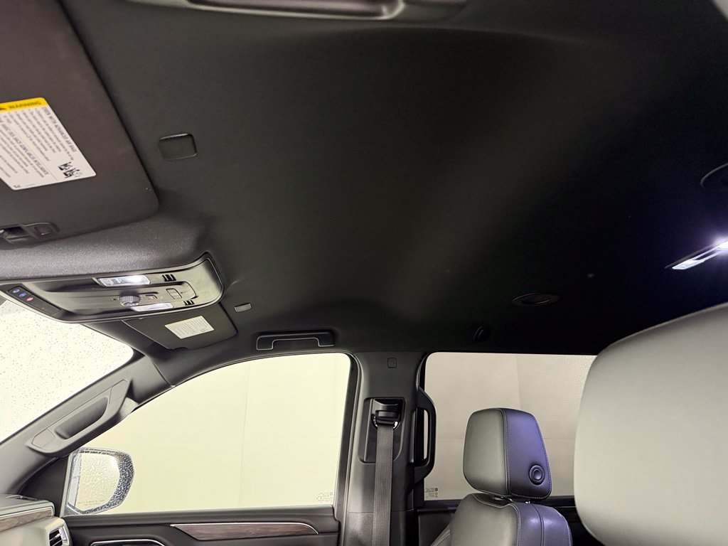 Used 2023 Chevrolet Tahoe LT RWD image 16