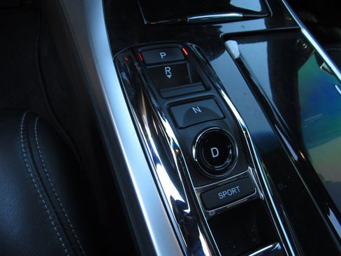 Certified 2020 Acura RLX w/ Technology Package image 21