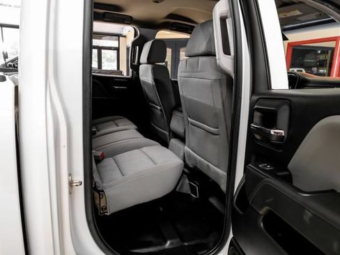 Used 2019 Chevrolet Silverado 2500 W/T AWD/4WD image 34