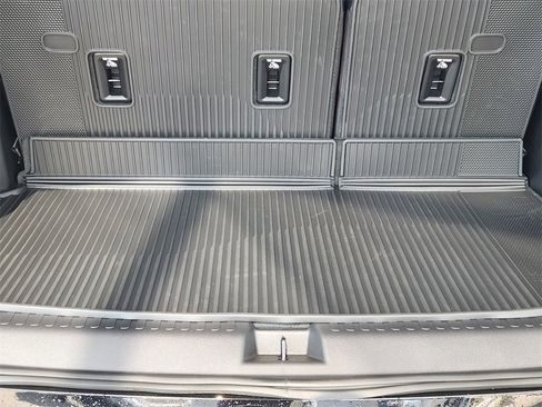 New 2026 Chevrolet Traverse RS w/ LPO, Floor Liner Package image 21