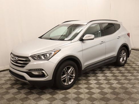 Used 2017 Hyundai Santa Fe Sport FWD image 1