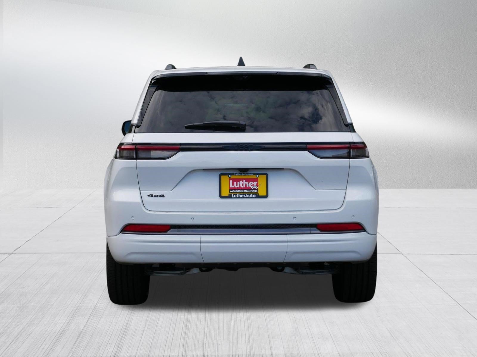 New 2027 Jeep Grand Cherokee Limited AWD/4WD image 6