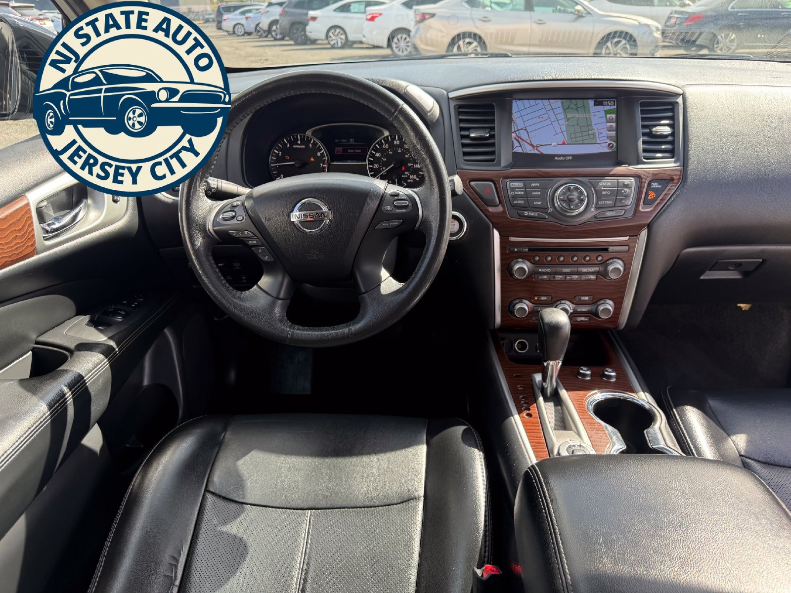 Used 2017 Nissan Pathfinder Platinum w/ Cargo Package AWD/4WD image 20