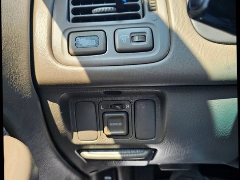 Used 2000 Honda Civic LX image 13