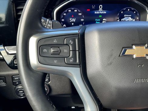Used 2023 Chevrolet Silverado 1500 LTZ w/ LTZ Premium Package AWD/4WD image 18