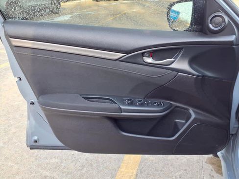 Used 2020 Honda Civic EX image 12